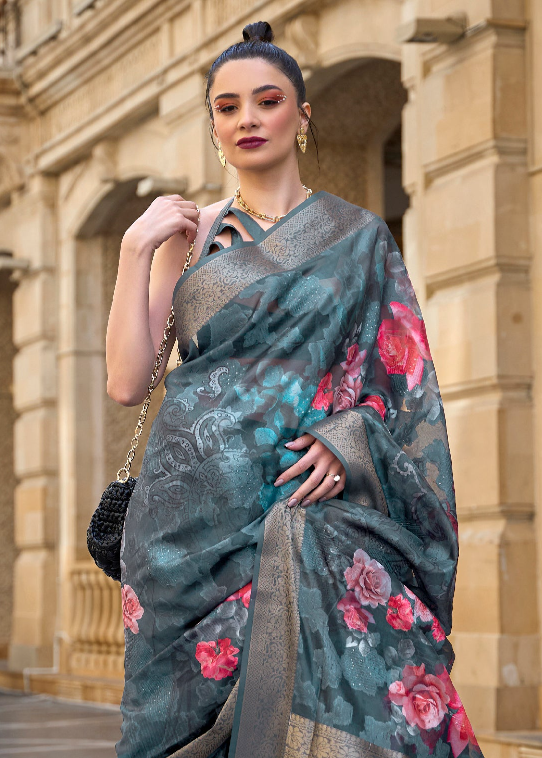 Royal Blue Majesty Navy Blue Handloom Poly Brasso Saree