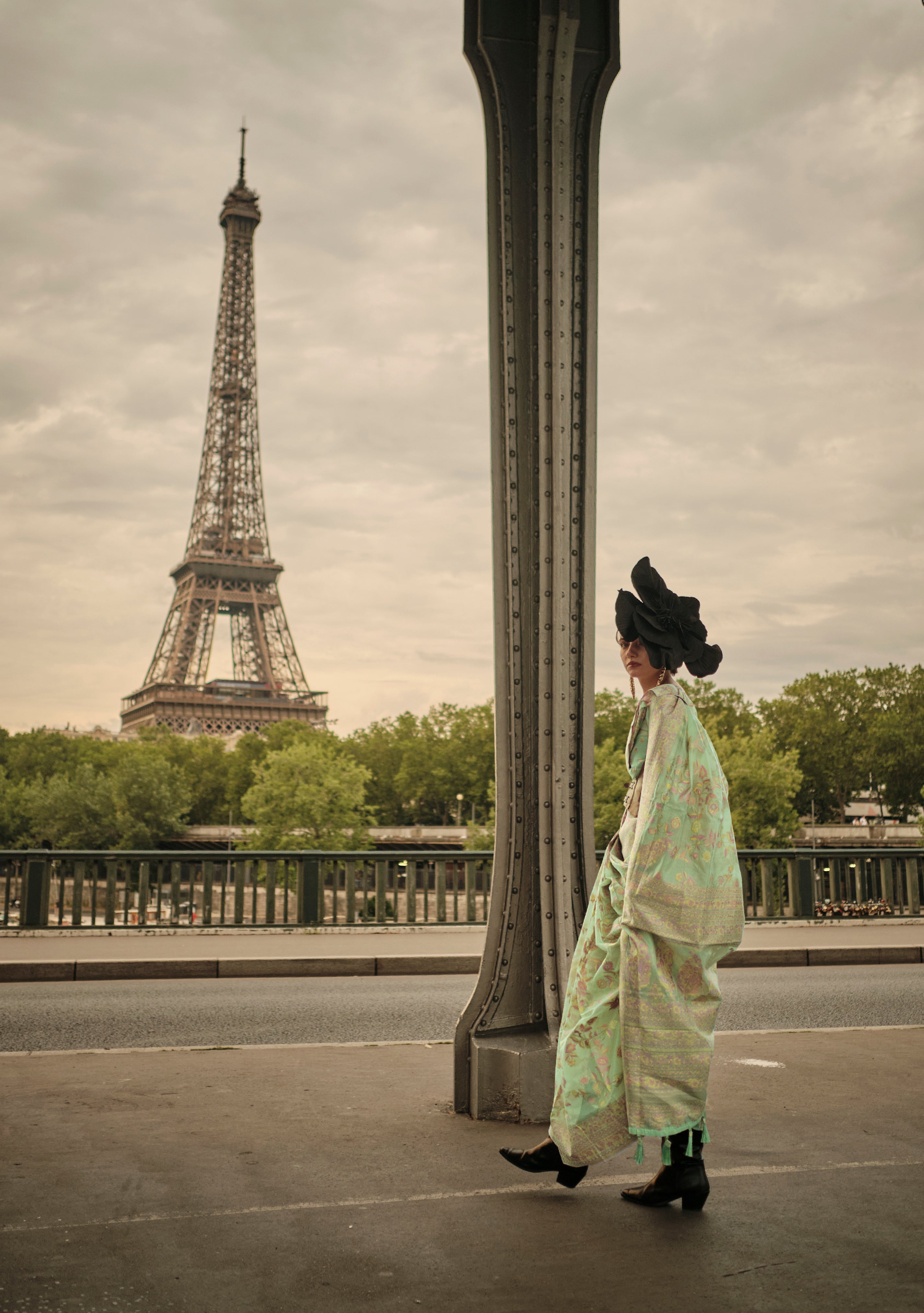 Serene Mint Green Kashmiri Organza Handloom Saree