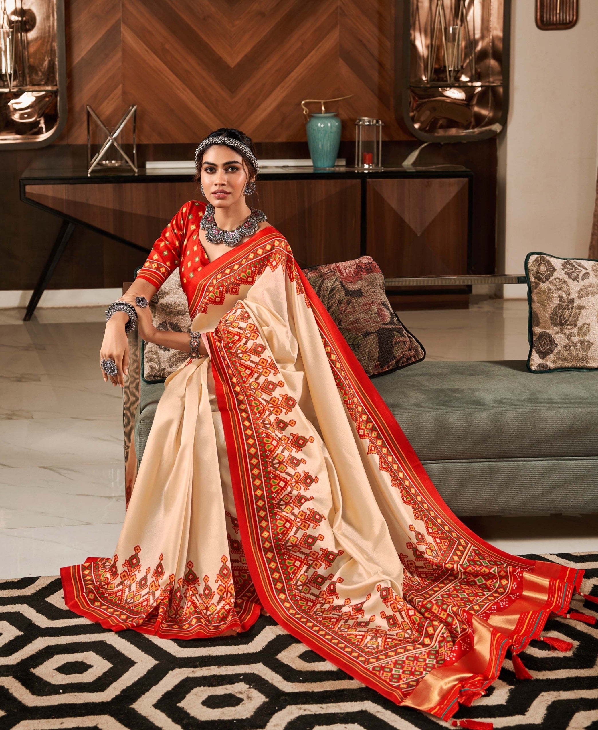 Ethereal Elegance Dual Tone Cream and Red Patola Saree