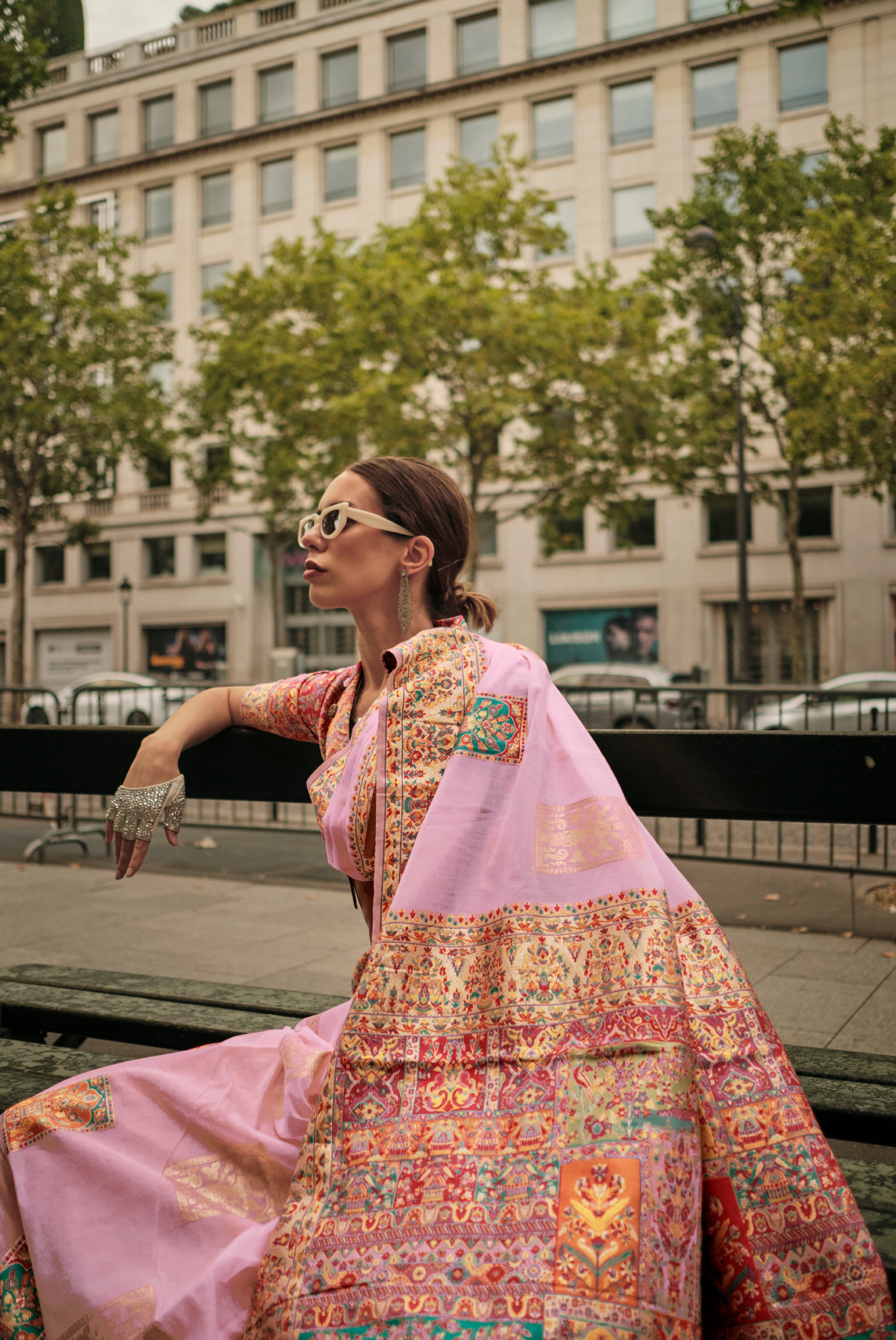 Charming Light Pink Kashmiri Jamewar Handloom Saree