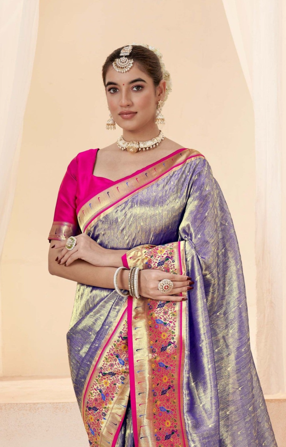 Elegant Lavender Zari Woven Banarasi Silk Saree