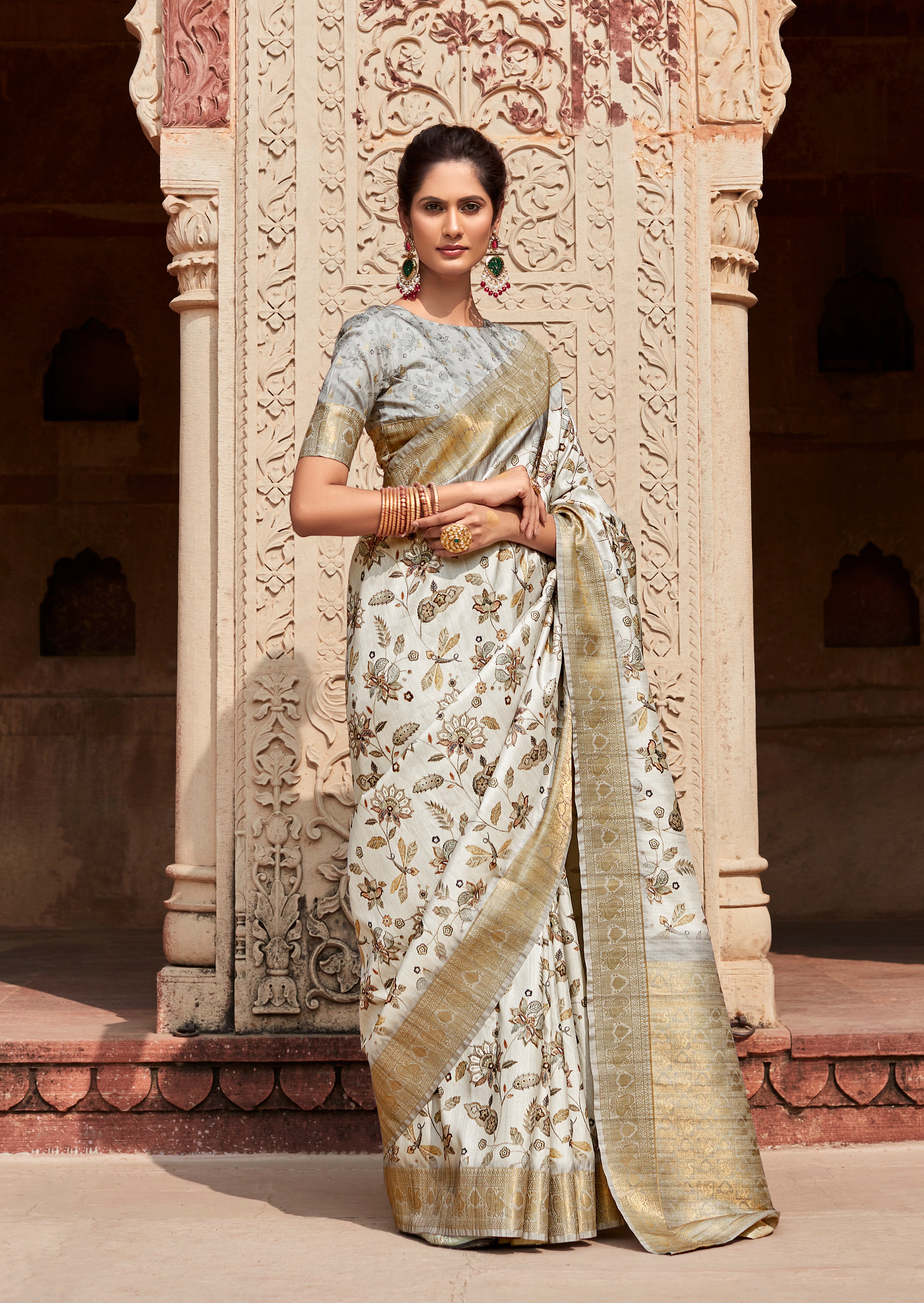 Efflorescence Off White Digital Printed Soft Silk Saree: