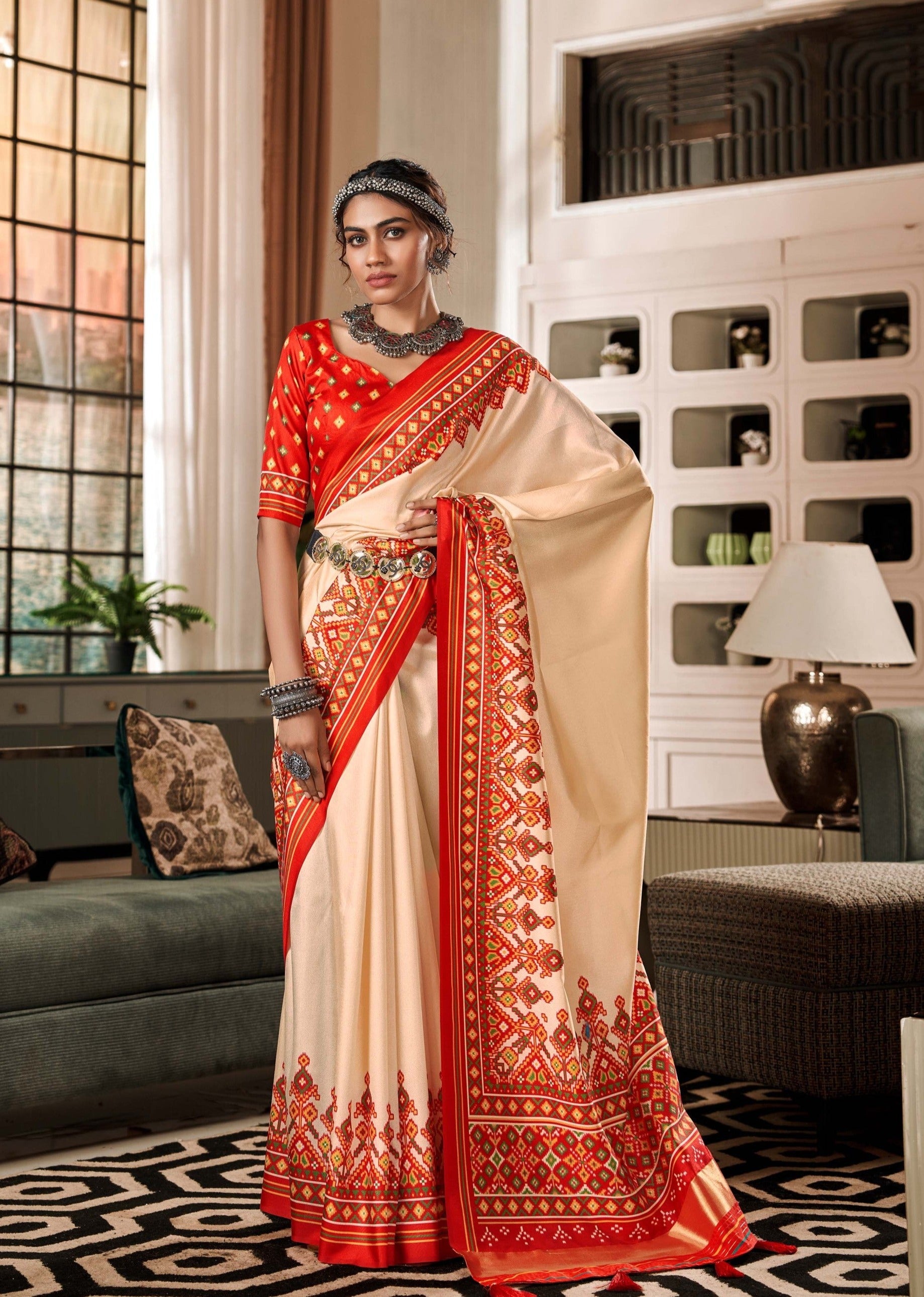 Ethereal Elegance Dual Tone Cream and Red Patola Saree