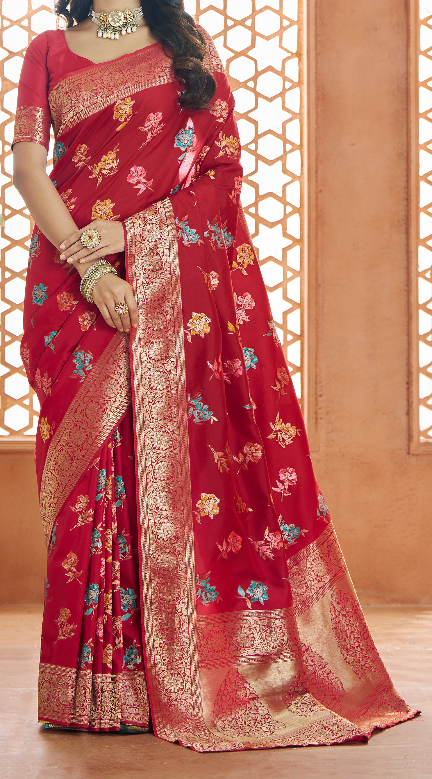 Elegant Red coloured 100% Pure Soft Banarasi Silk