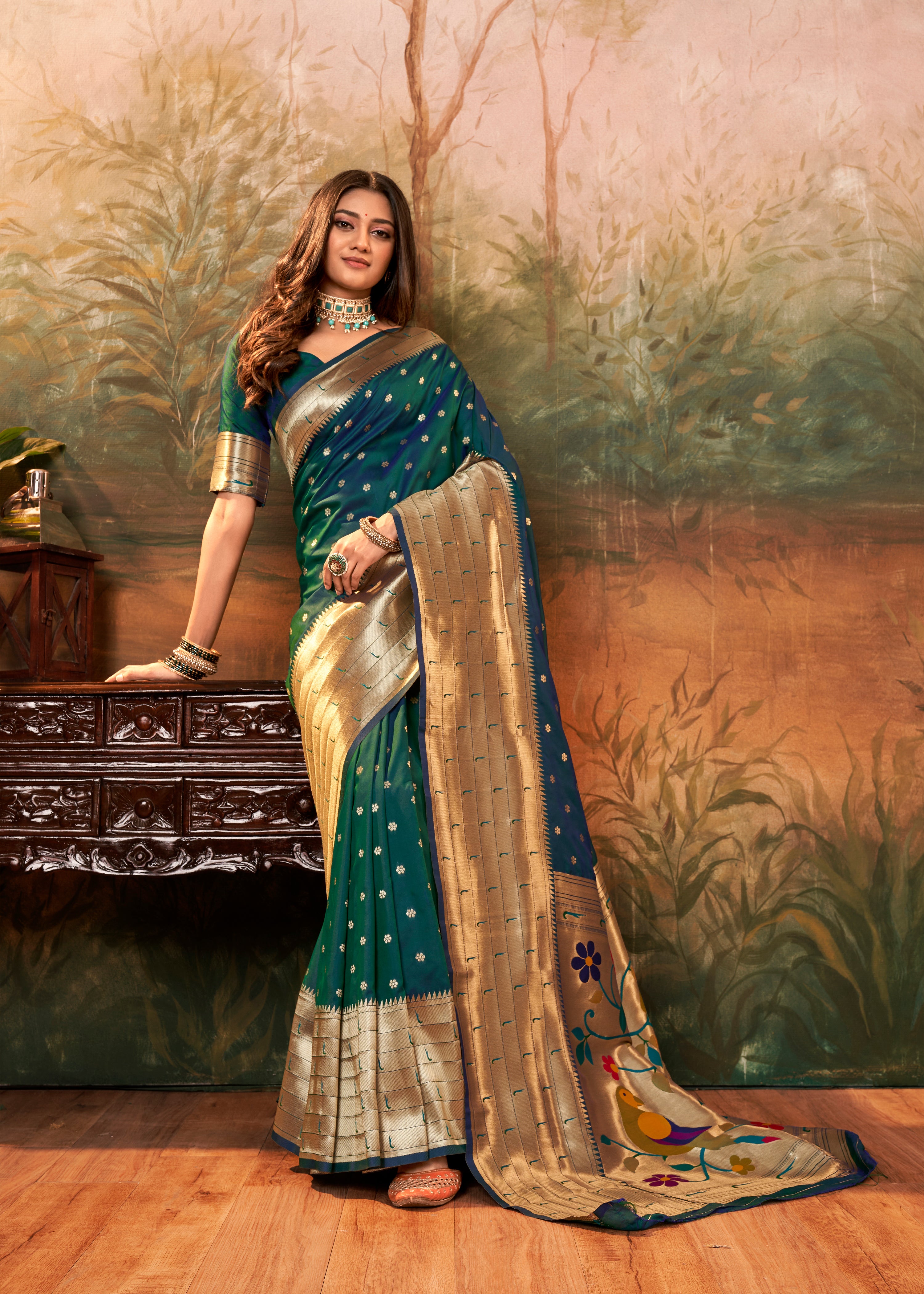 Citrusy Dark Green Pure Paithani Silk with Zari Weaving  Saree