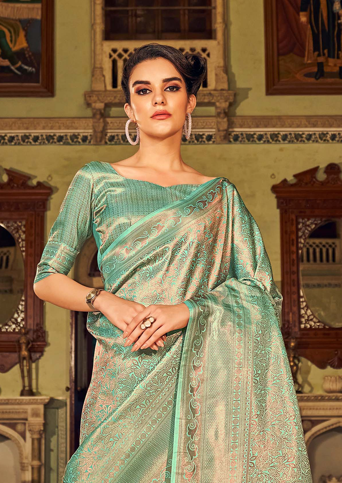 Chartreuse Green Dual Tone Kanjivaram Silk Saree