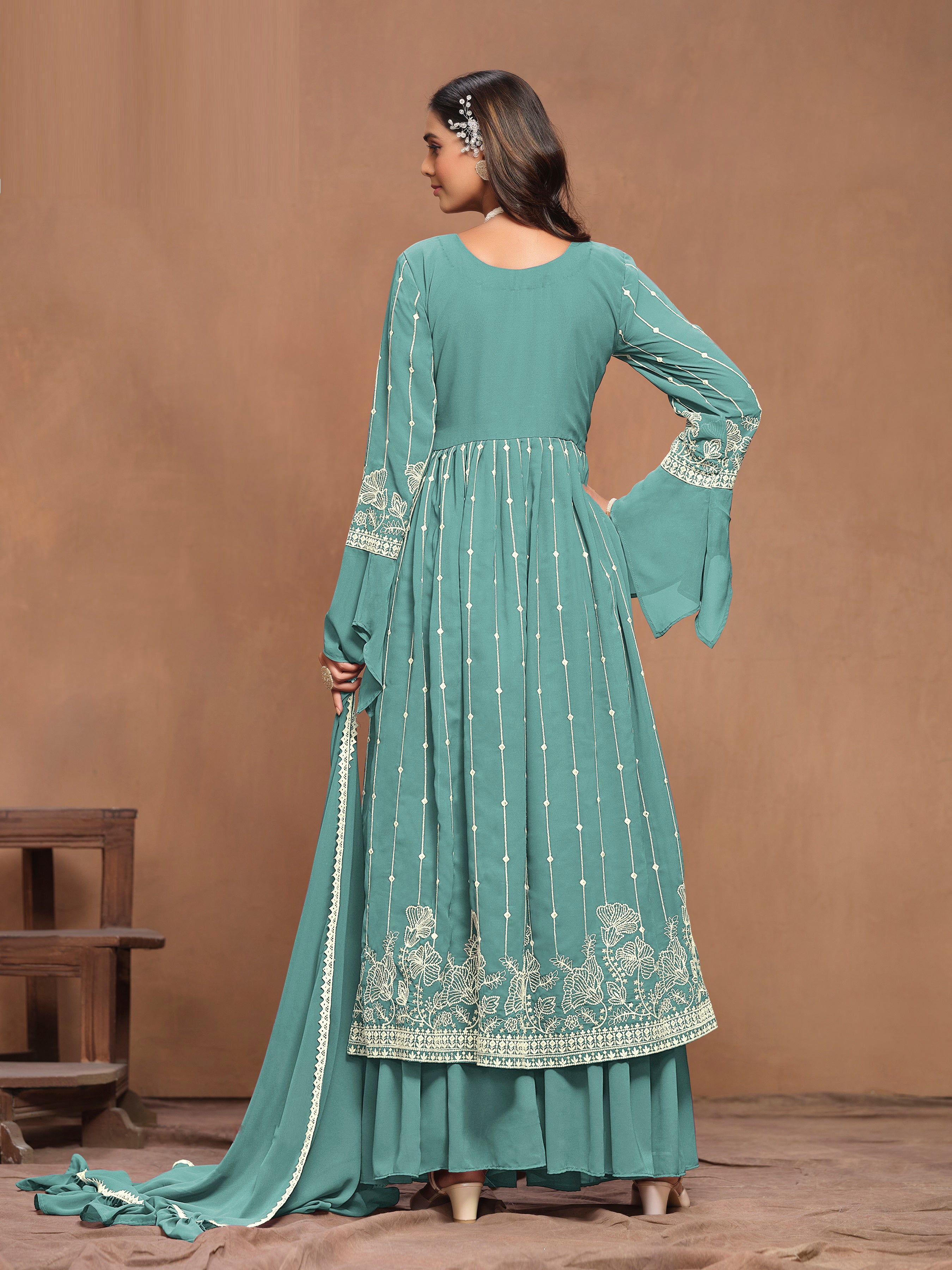 Sea Blue Georgette Thread Work Salwar Kameez