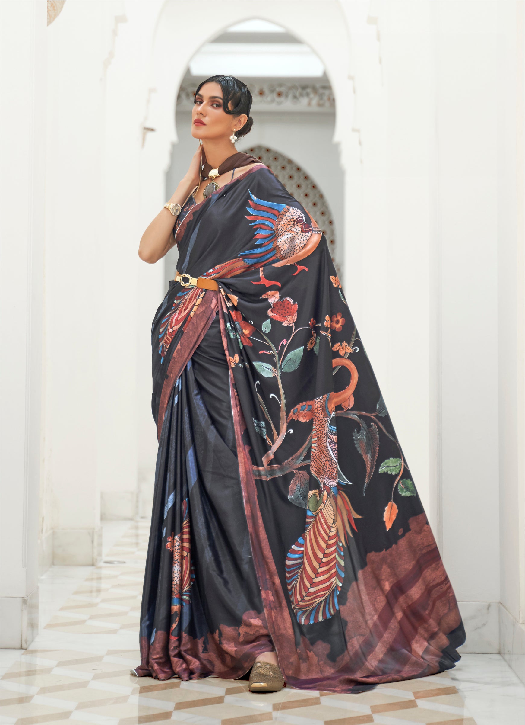 Sophisticated Grey Kalamkari Printed Crepe Saree