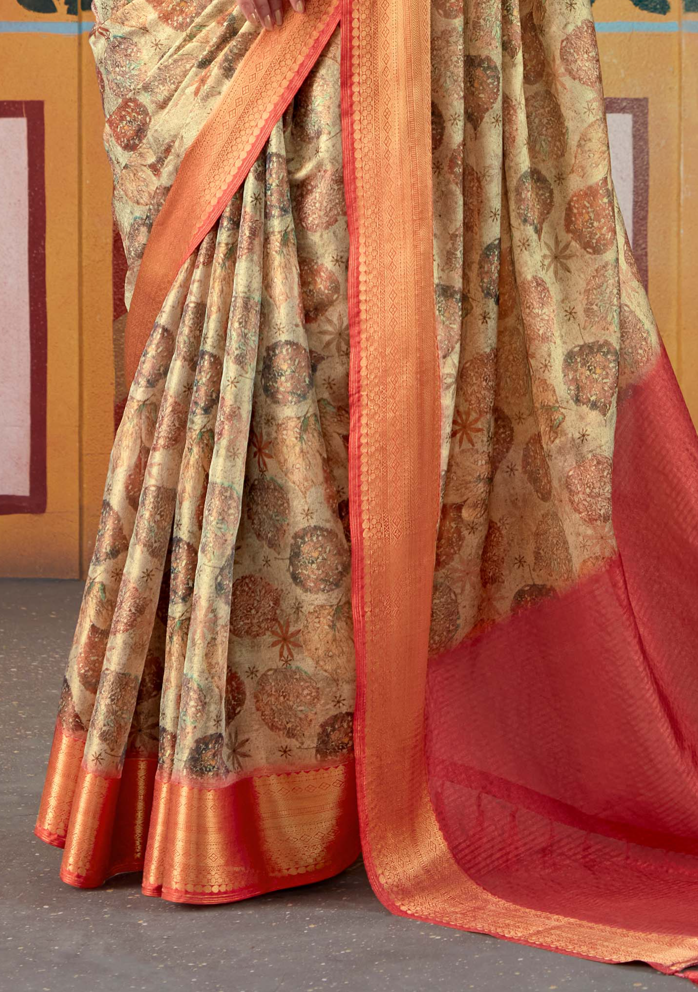 Exquisite Mongoose Brown and Red Banarasi Tissue Silk Saree