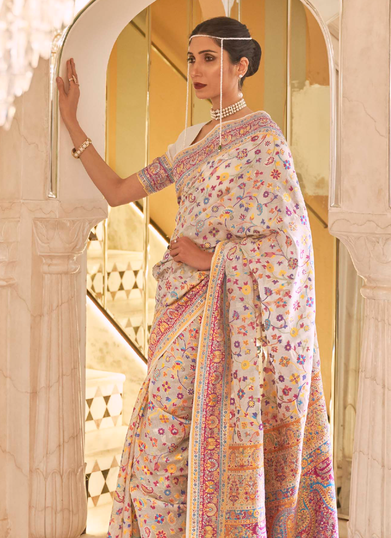 Pastel Light Pink Banarasi Jamawar Woven Silk Saree