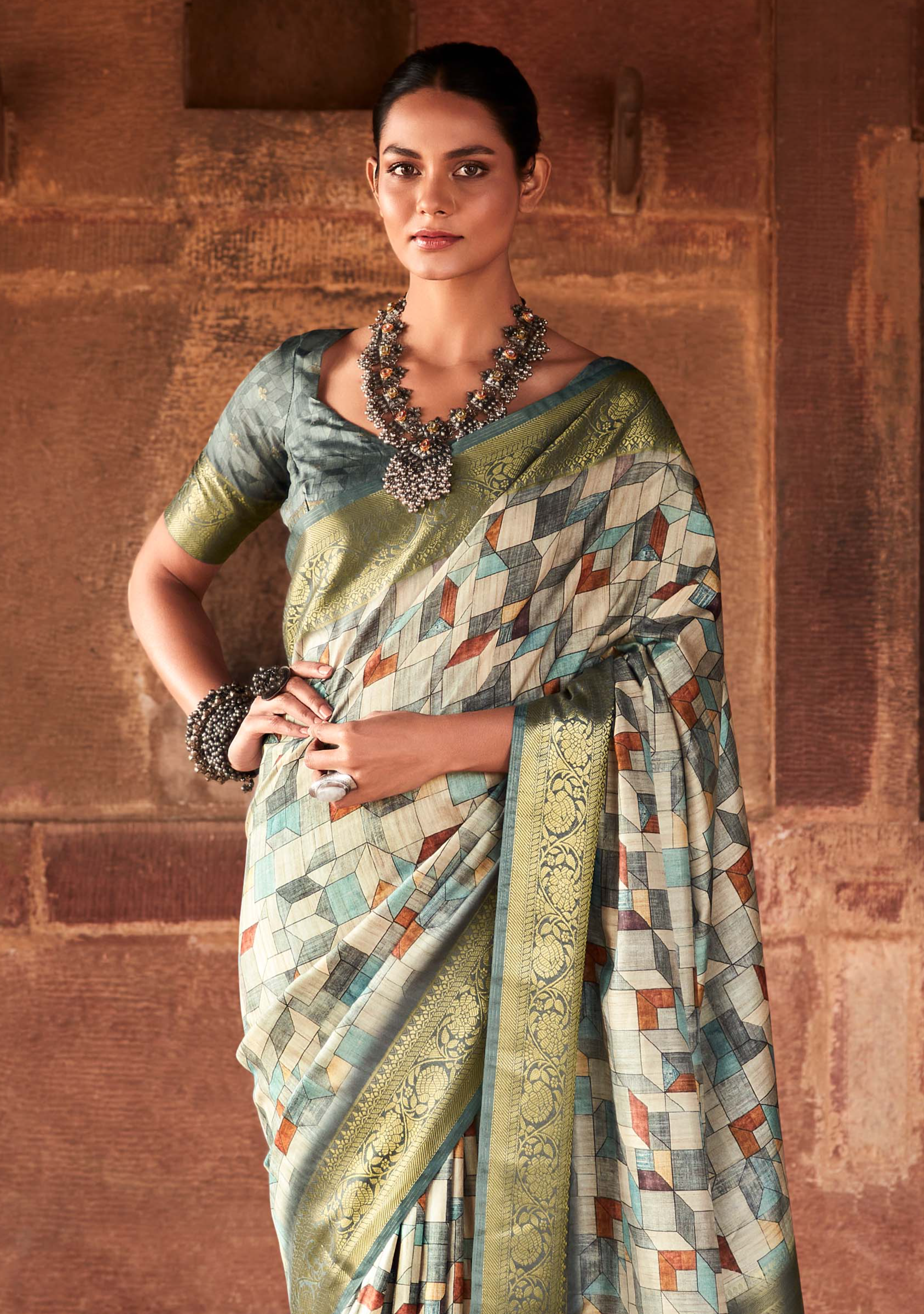 Alpine Green Handloom Banarasi Silk Saree