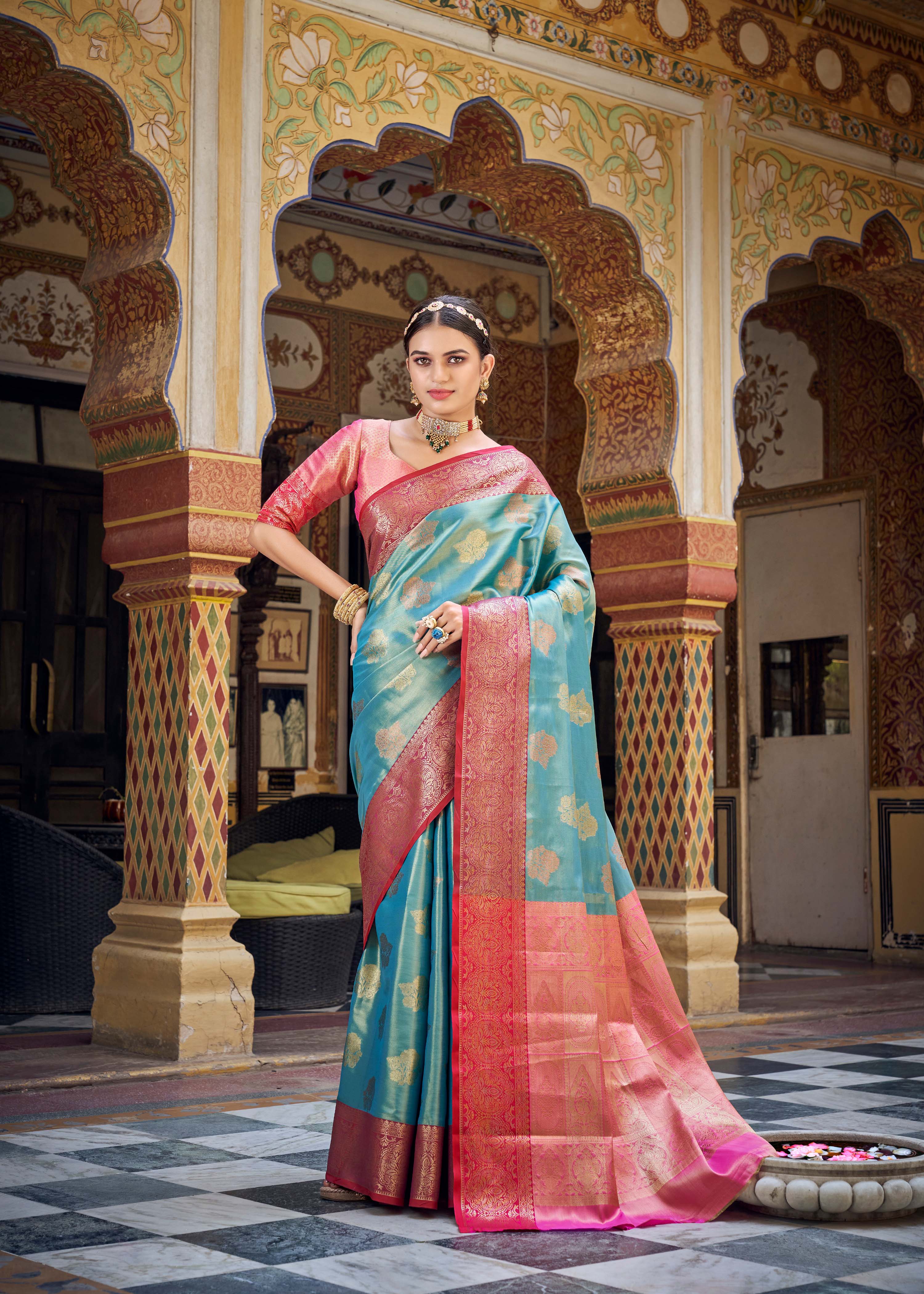 Ethereal Symphony Dual Tone Blue and Pink Banarasi Silk Saree