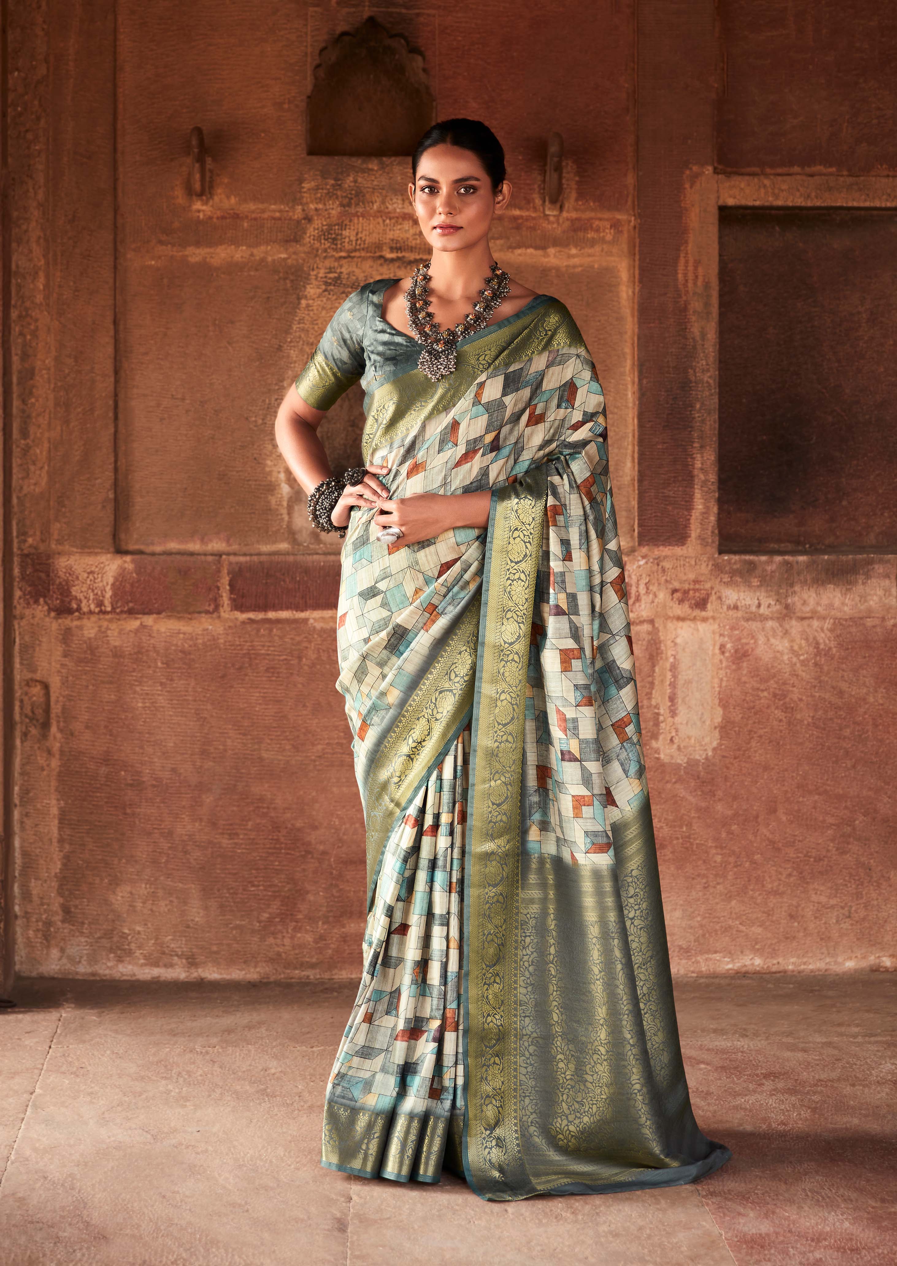 Alpine Green Handloom Banarasi Silk Saree