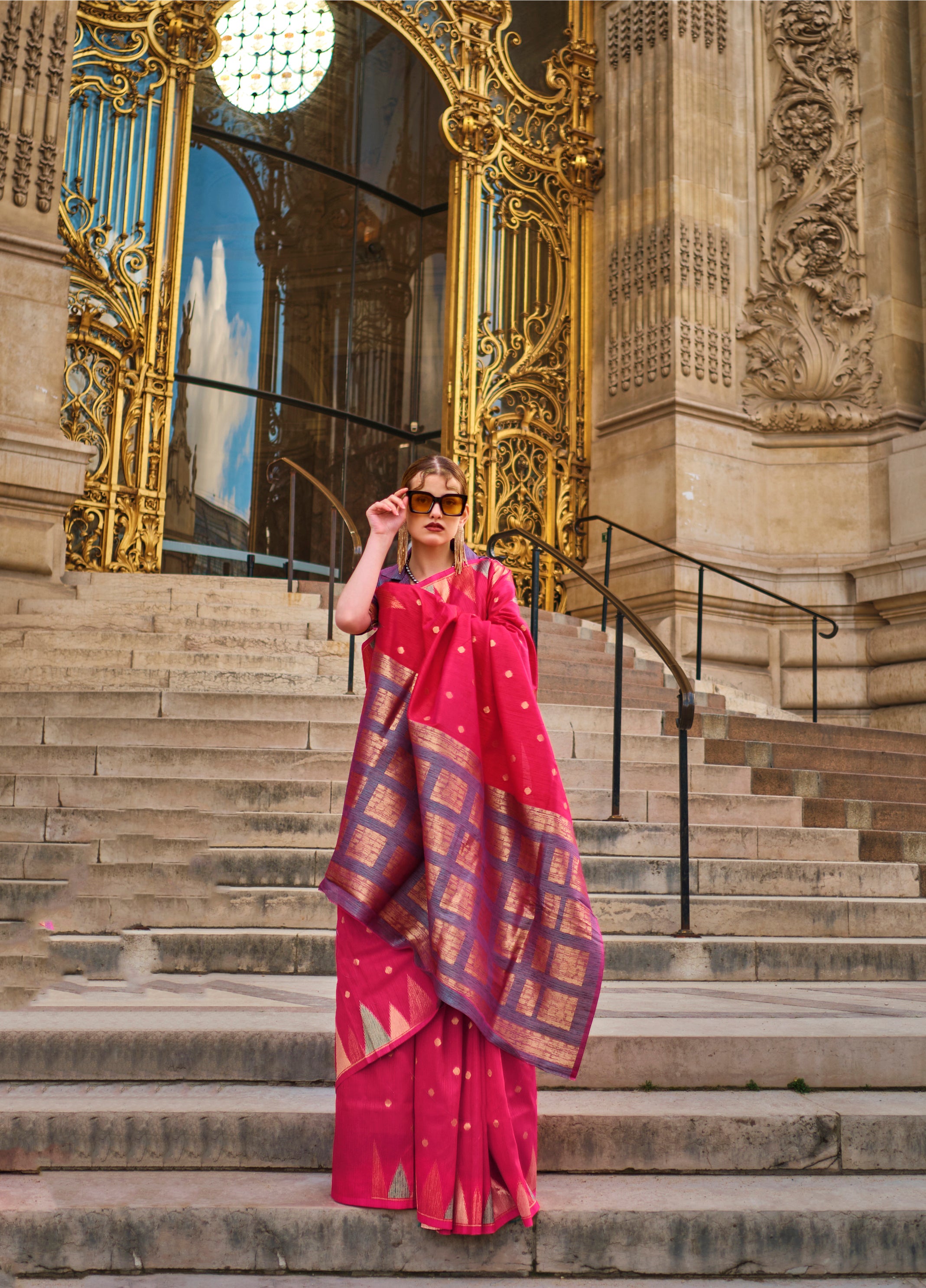 Elegant Dark Pink Woven Khadi Temple Border Saree