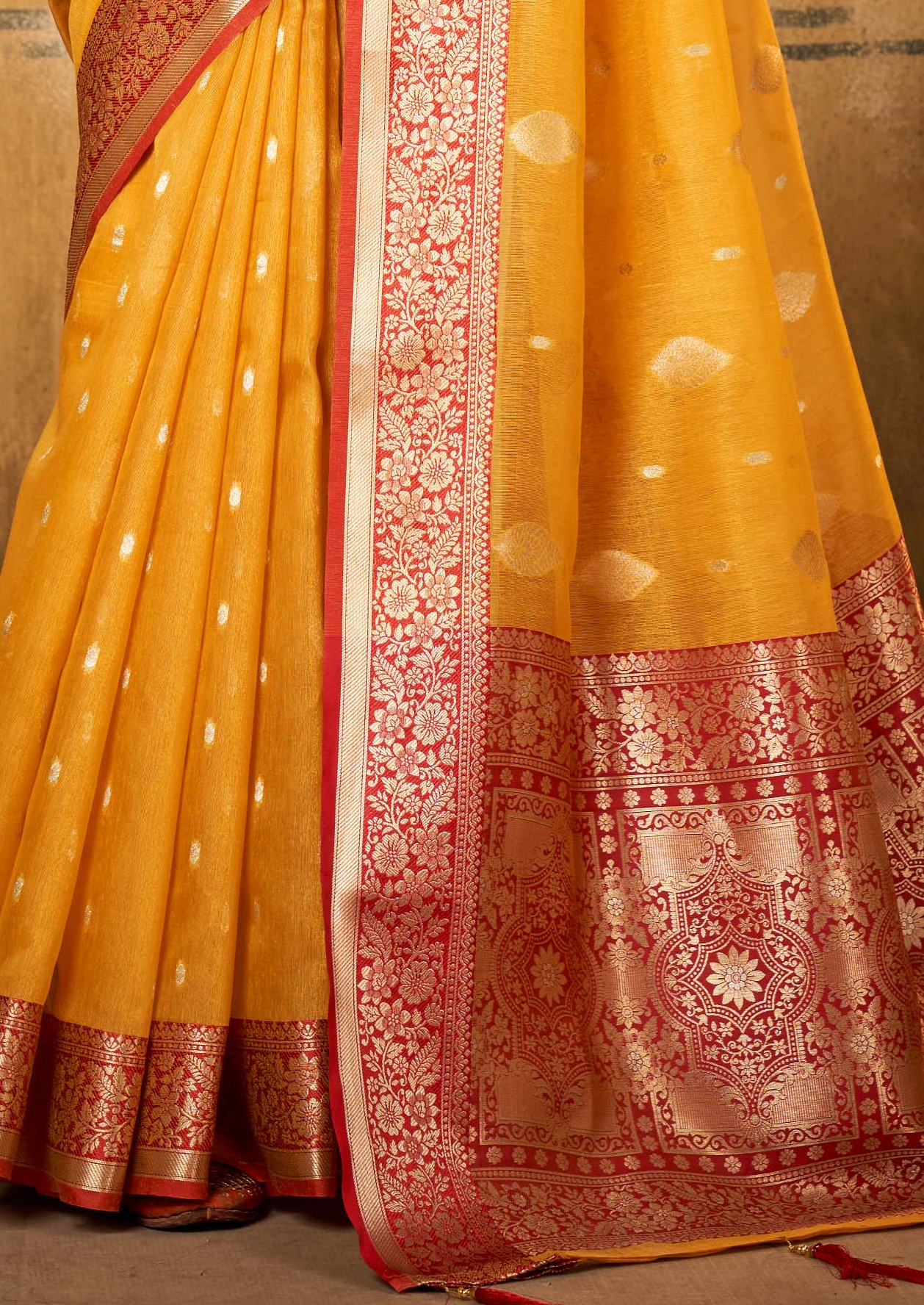 Golden Harvest Banarasi Silk Saree