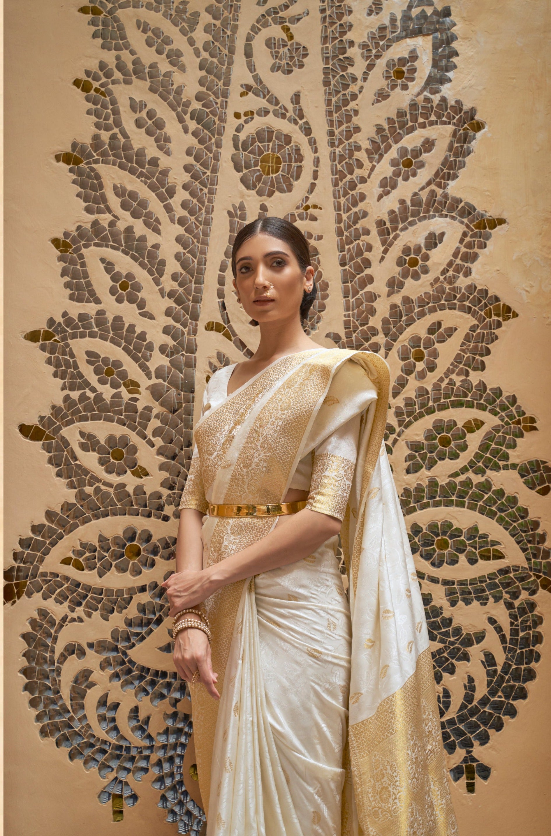 Espresso White Zari Woven Kanjivaram Saree