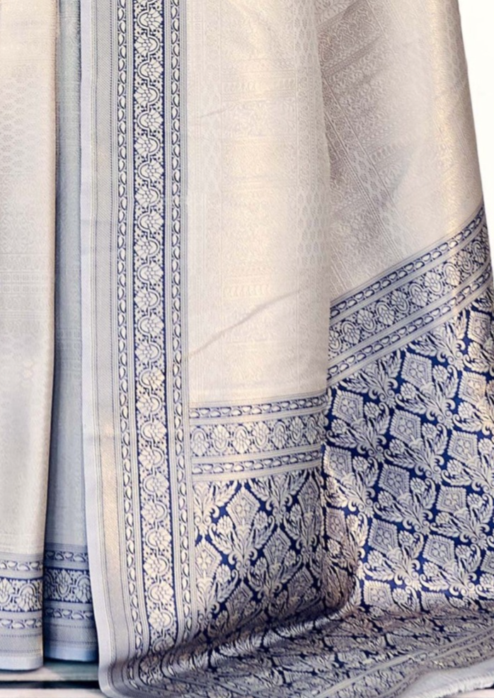 Schooner Grey Woven Kanjivaram Silk Saree