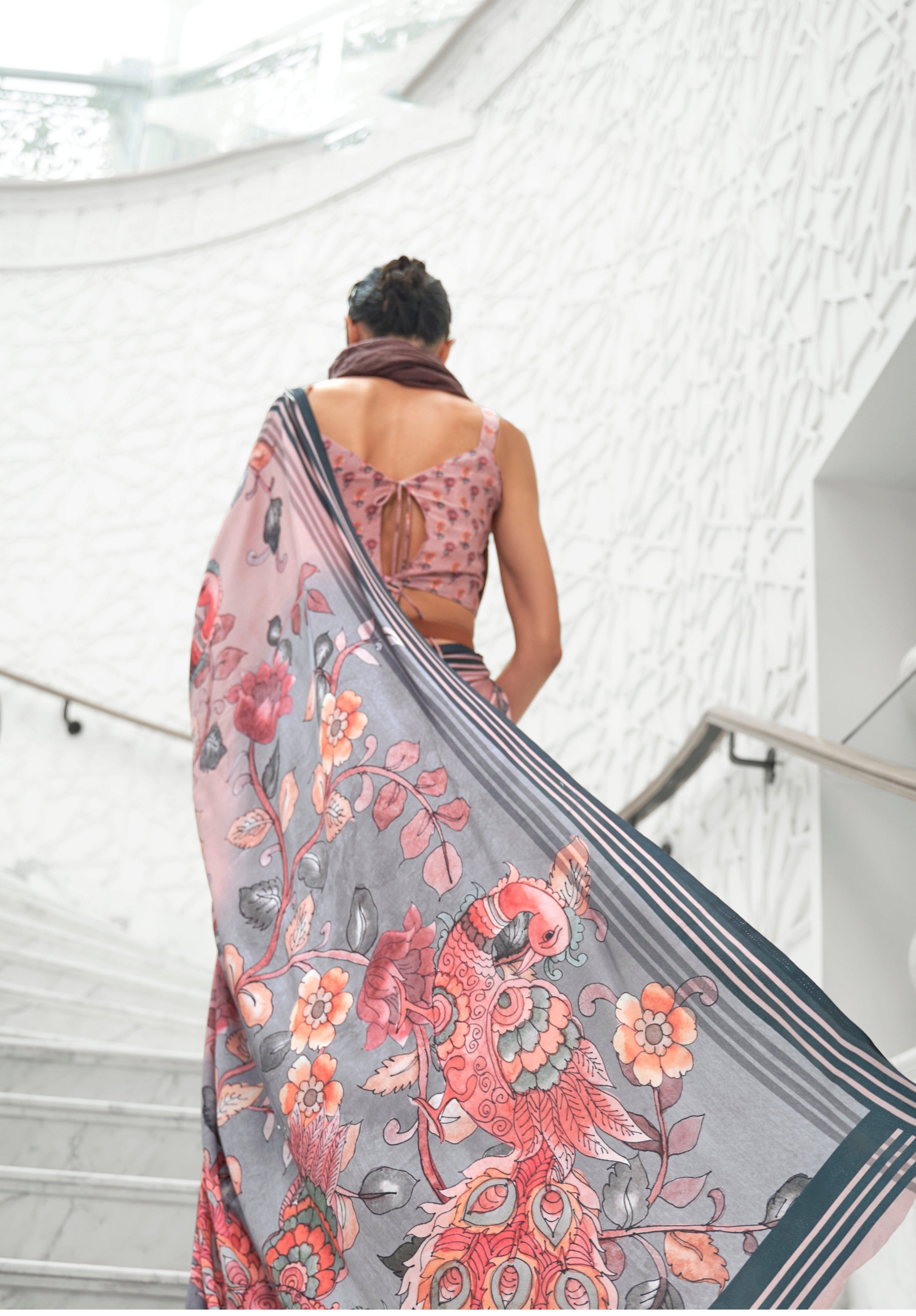 Elegant Light Pink Kalamkari Printed Crepe Saree