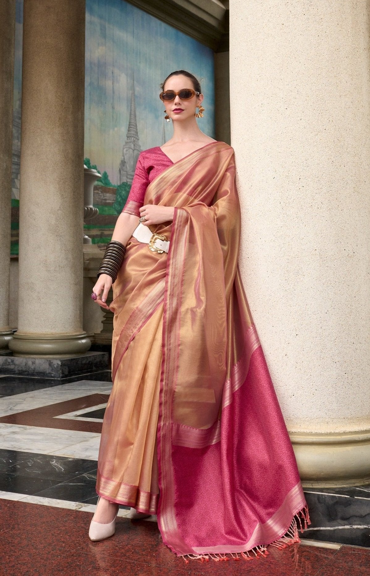 Light Pink Elegance: Pure Tissue Silk Saree with Stunning Designer Pallu & Blouse