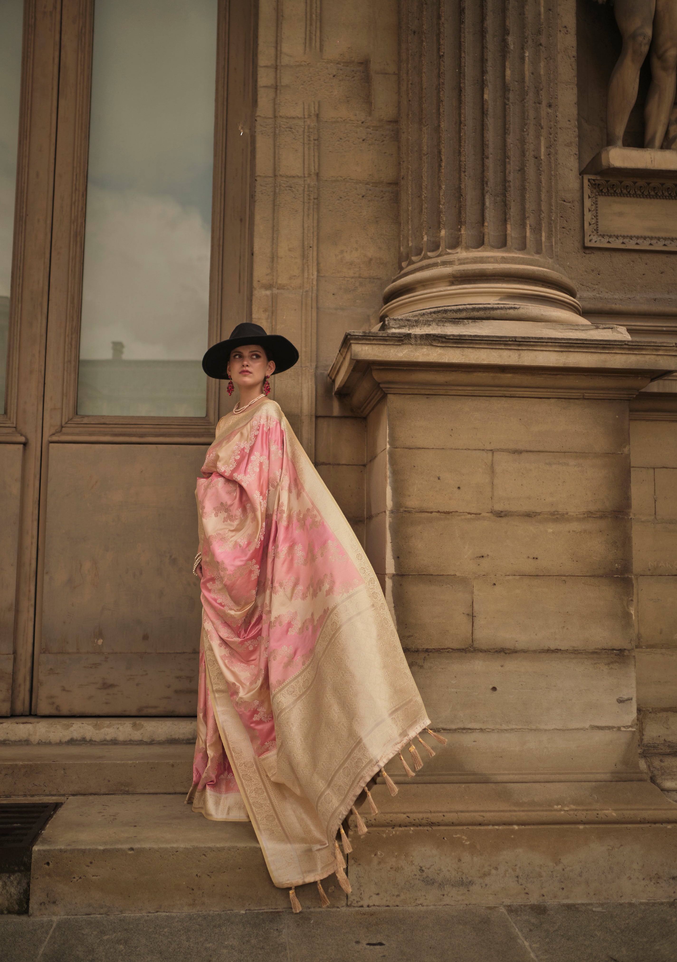 Exquisite Light Pink and Cream Banarasi Handloom Rangkat Weaving Saree