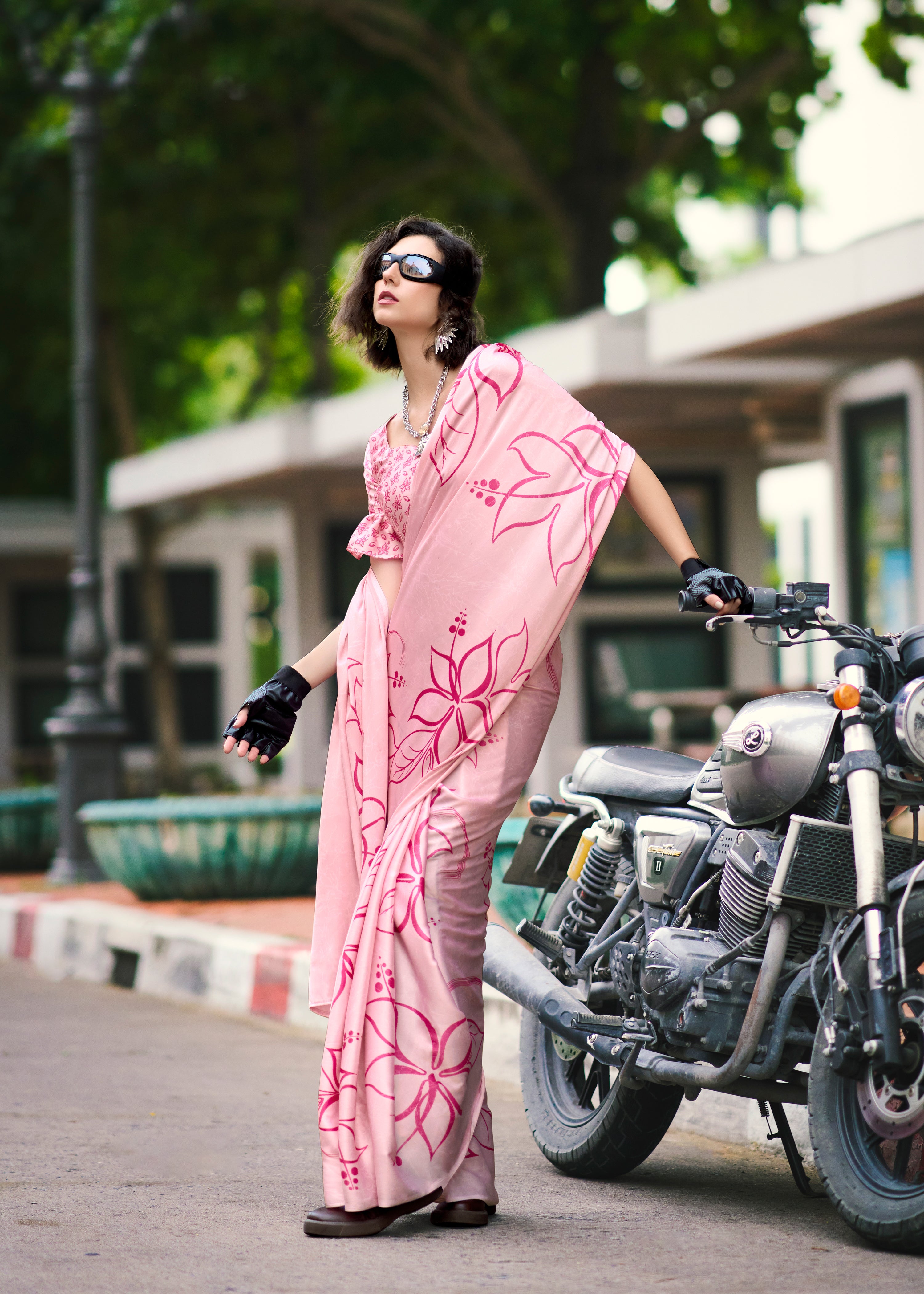 Majestic Elegant Pink color Japan Sattin Saree