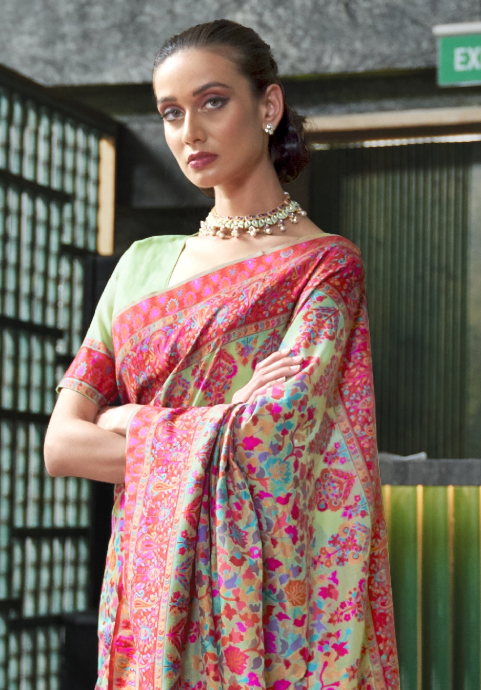 Sprout Green Kashmiri Jamewar Handloom Saree