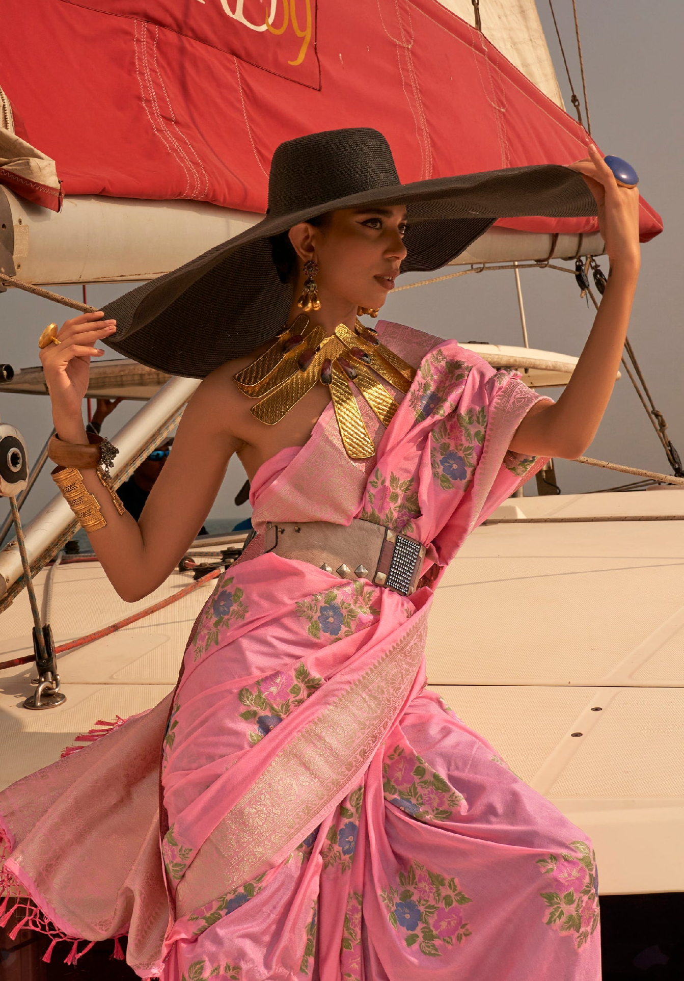 Radiant Pink Chinon Handloom Woven Silk Saree