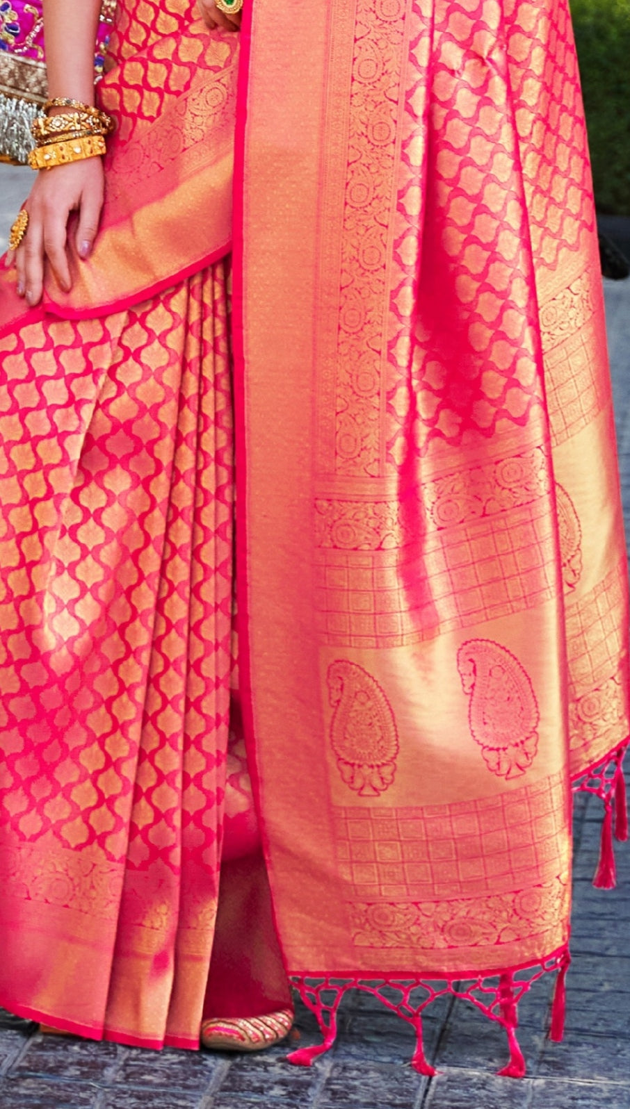 Luxurious Red Woven Kanjivaram Silk Saree