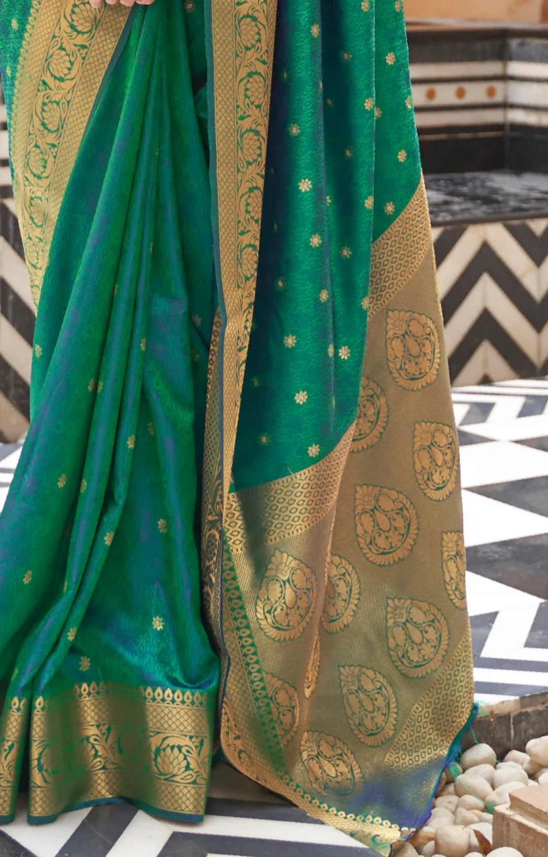 Envy Green Zari Weave Kanjivaram Saree