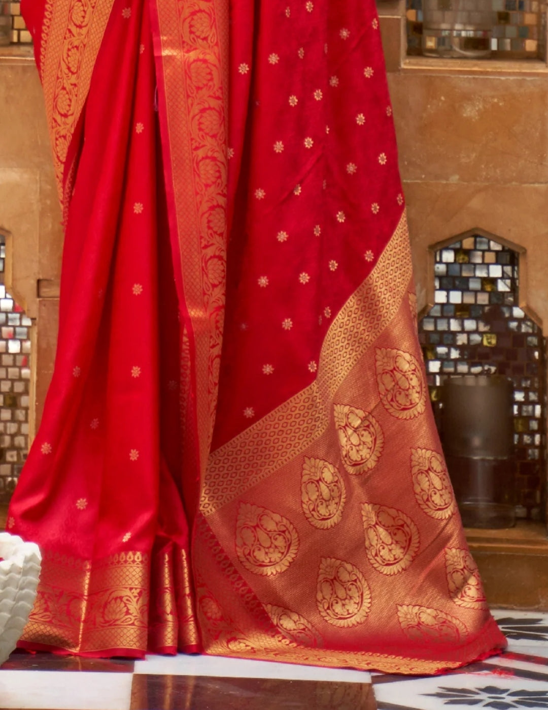 Crimson Red Elegance Zari Woven Kanjivaram Saree