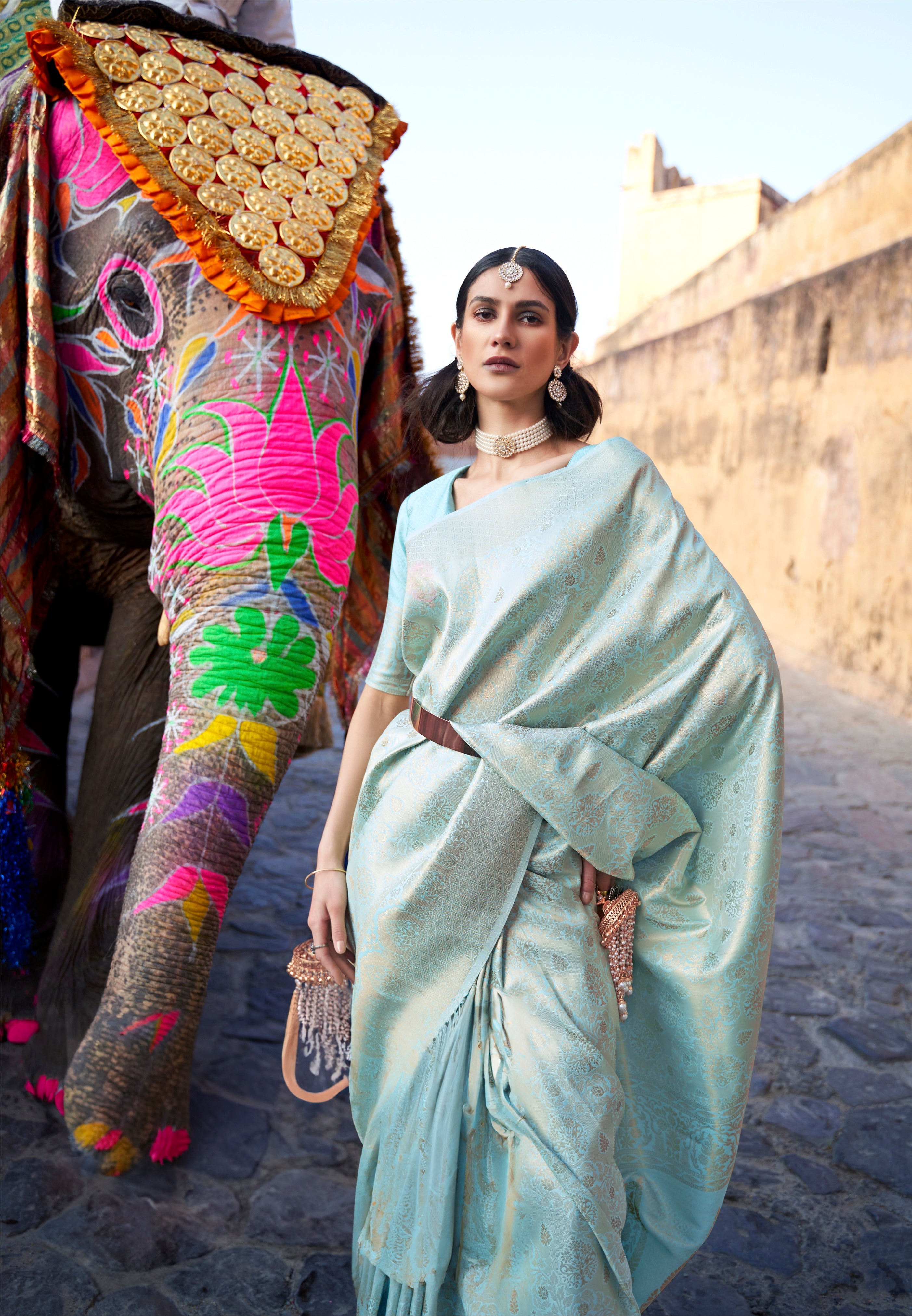 Blue Oasis Zari Woven Kanjivaram Saree