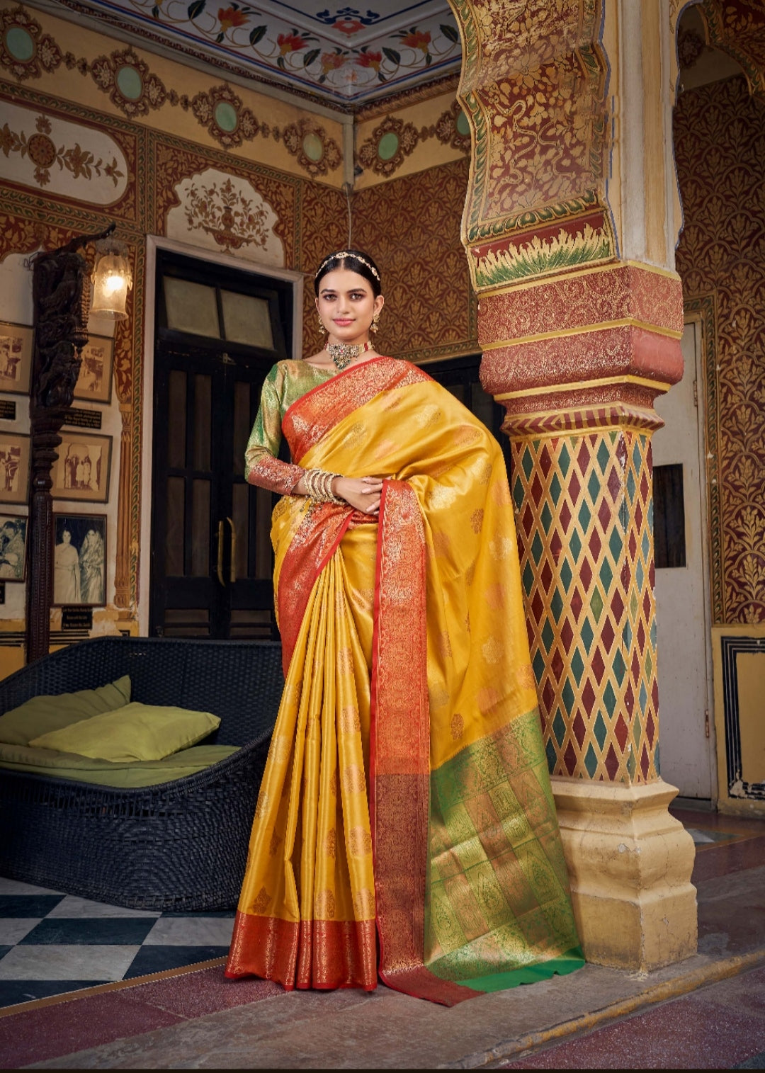 Harmony Hues Dual Tone Yellow and Green Banarasi Handloom Silk Saree