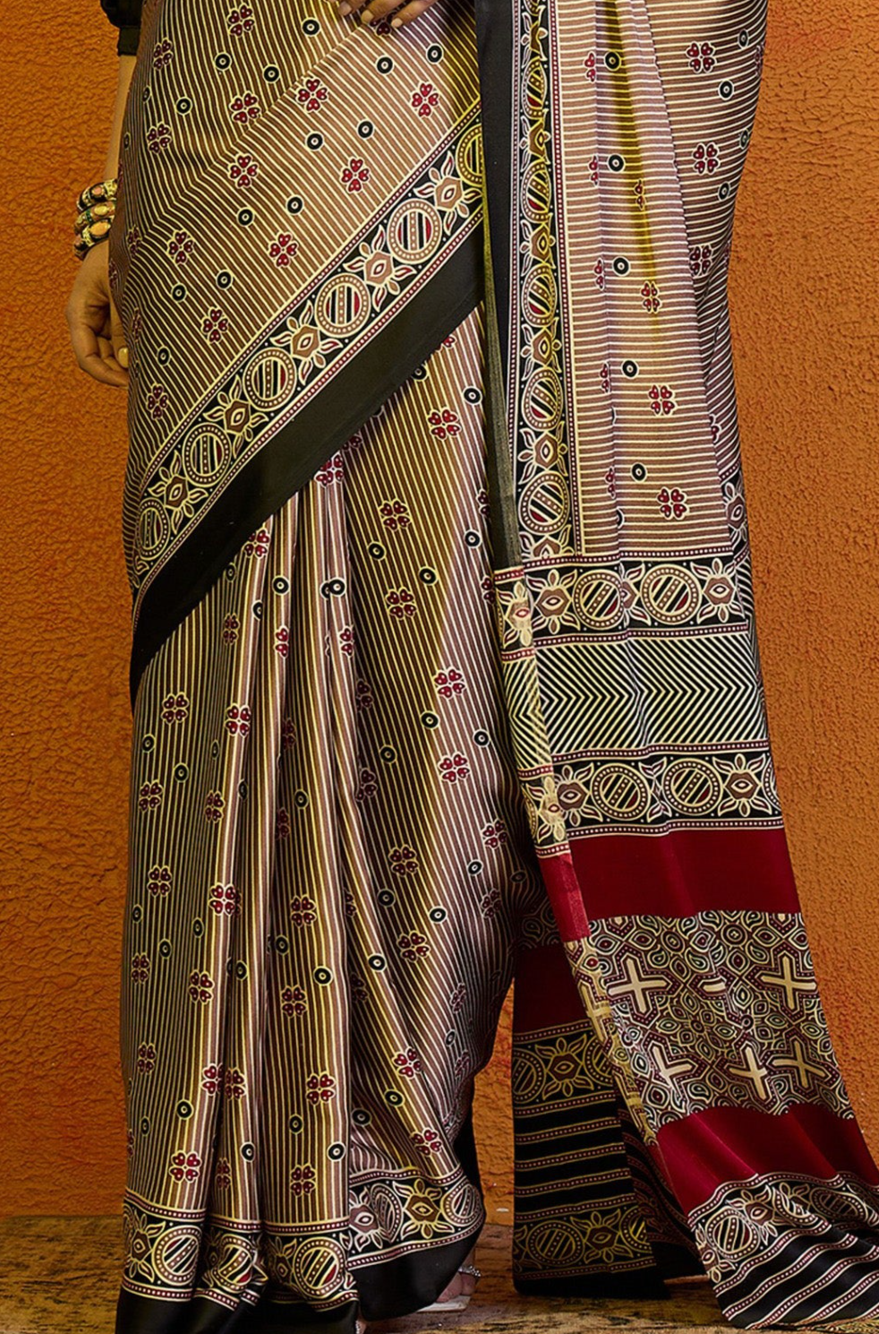 Elegant Light Cream Kadali Saree