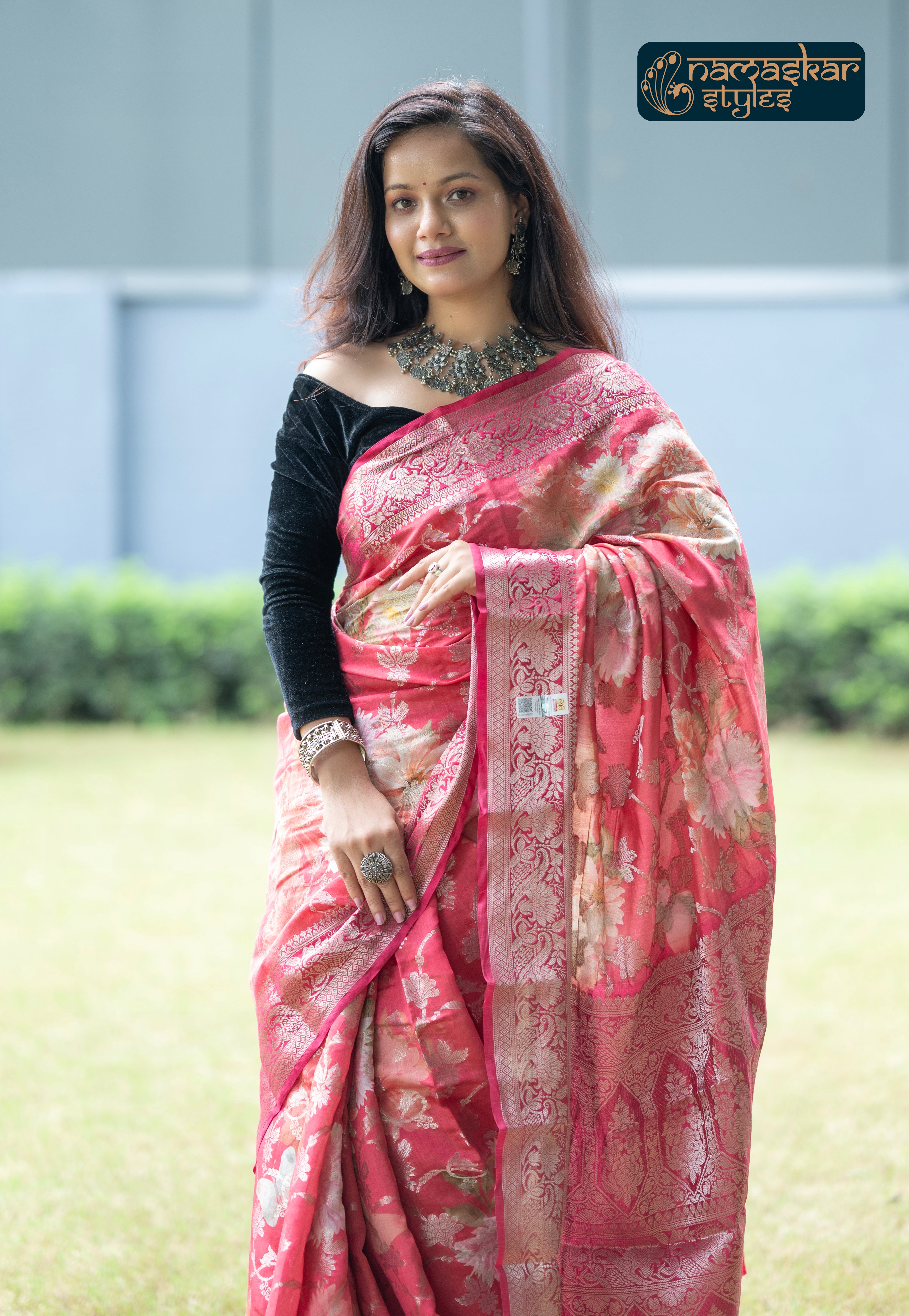 Classic Red Zari Woven Pure Banarasi Silk Saree with Silk Mark Certification