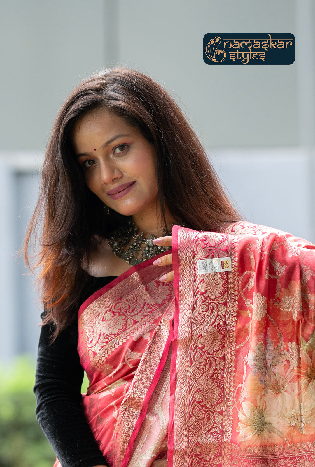 Classic Red Zari Woven Pure Banarasi Silk Saree with Silk Mark Certification