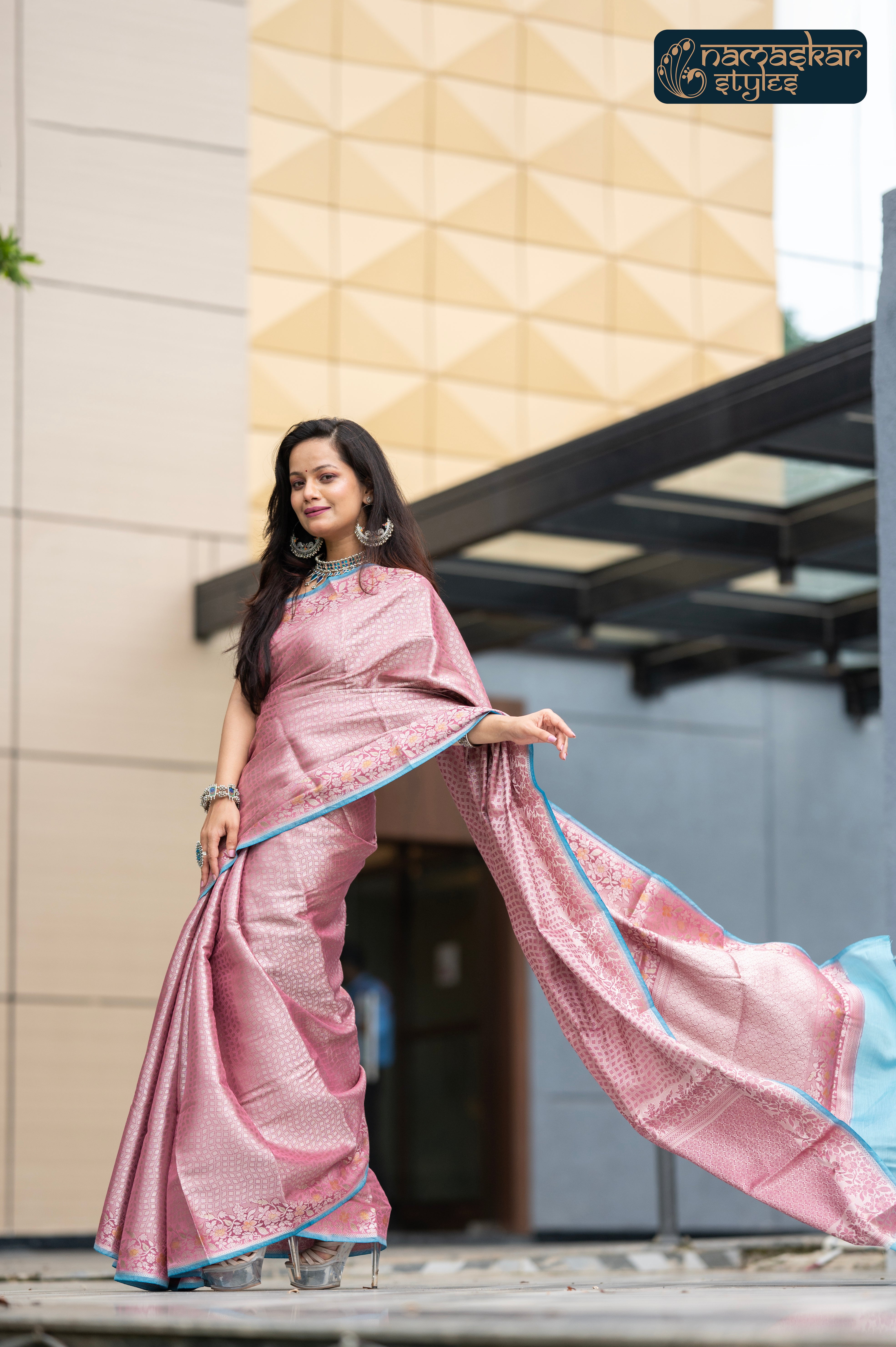 Radiant Pink Zari Woven Pure Banarasi Silk Saree with Silk Mark Certification