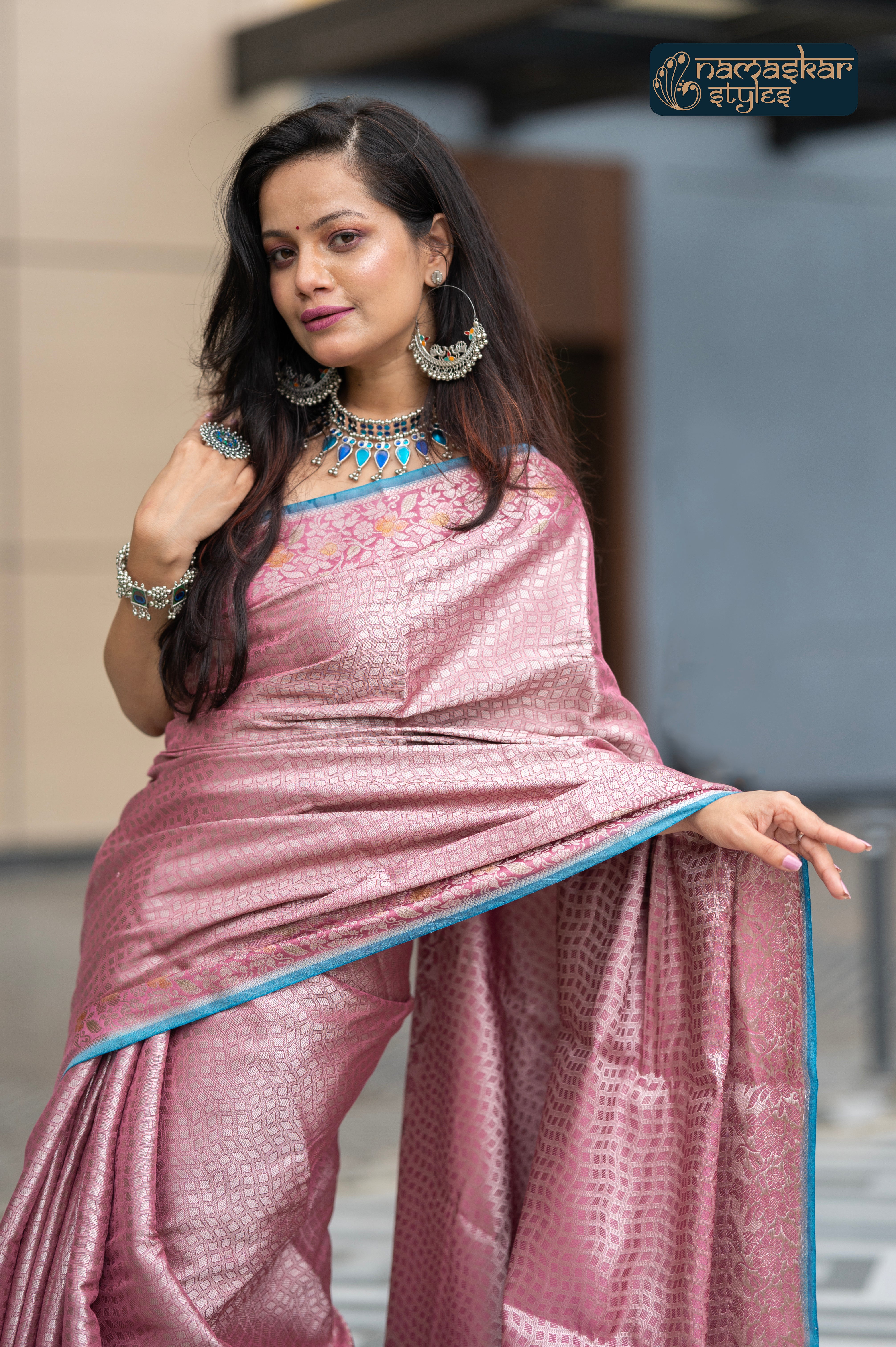 Radiant Pink Zari Woven Pure Banarasi Silk Saree with Silk Mark Certification