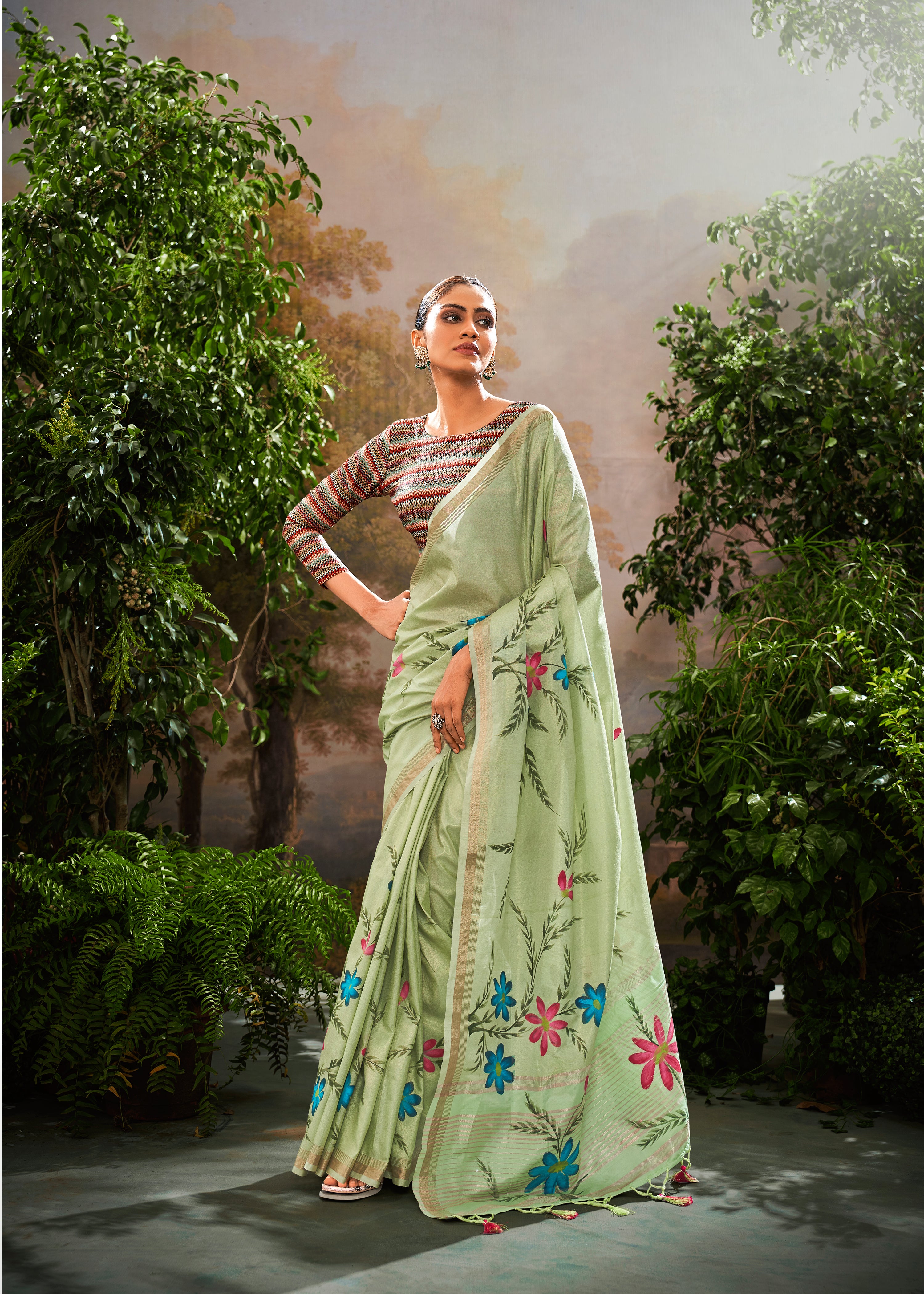 Elegant Pista Green Coloured Soft Linen Tissue Saree – Timeless Luxury & Grace